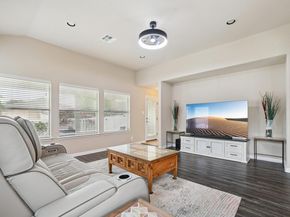 808 Great Sand Dunes Ave, Pflugerville TX 78660