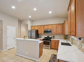 808 Great Sand Dunes Ave, Pflugerville TX 78660