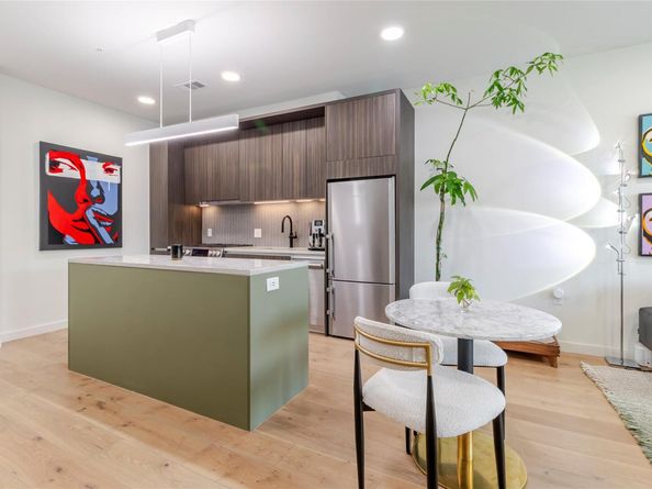 2209 S 1st ST 220, Austin TX 78704