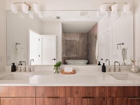 1215 Fort Branch BLVD 1, Austin TX 78721