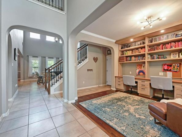 7716 Journeyville DR, Austin TX 78735