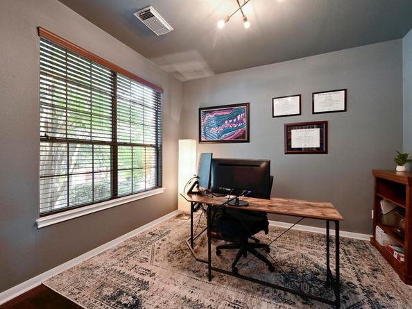 7716 Journeyville DR, Austin TX 78735
