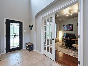 7716 Journeyville DR, Austin TX 78735