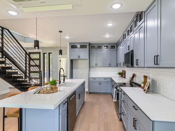 4803 Philco DR, Austin TX 78745