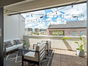 1411 Town Creek DR 5, Austin TX 78741
