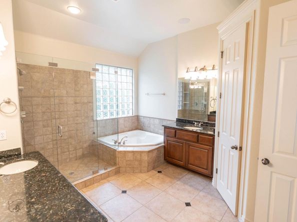 10500 Avery Club DR 3, Austin TX 78717
