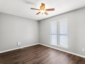 12103 Wycliff LN, Austin TX 78727