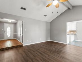 12103 Wycliff LN, Austin TX 78727