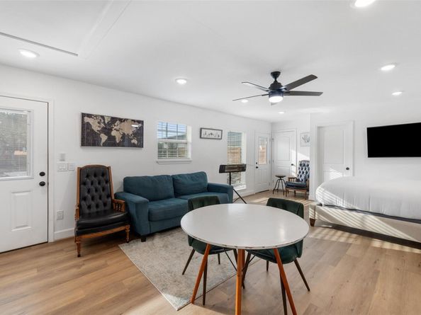 5519 Hi Line RD, Austin TX 78734