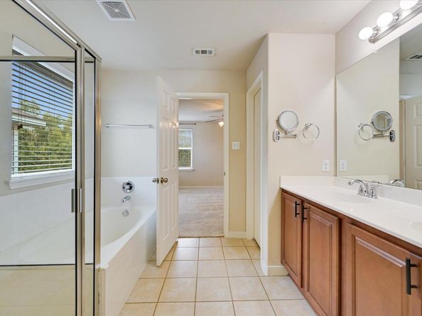 1517 Waxberry LN, Austin TX 78748