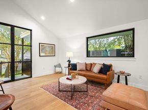 2416 E 10th ST, Austin TX 78702