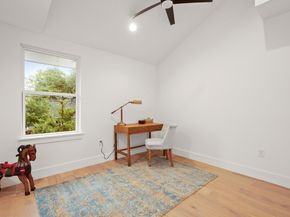 2416 E 10th ST, Austin TX 78702