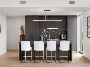 44 East Ave 1801, Austin TX 78701