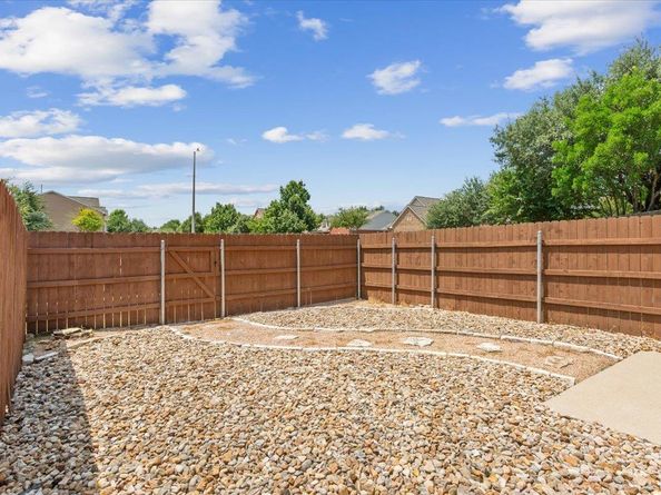 97 Verde Ranch LOOP, Leander TX 78641