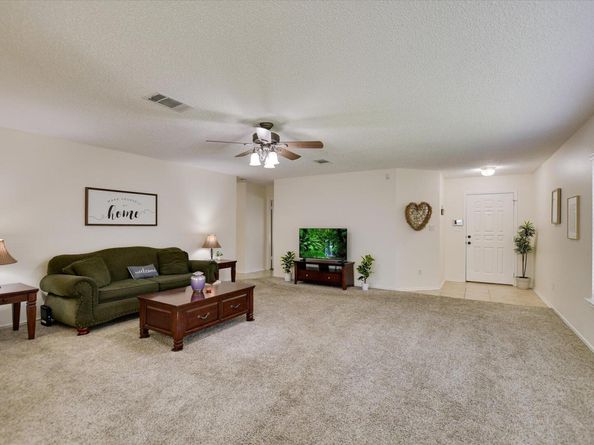 905 Justeford DR, Pflugerville TX 78660