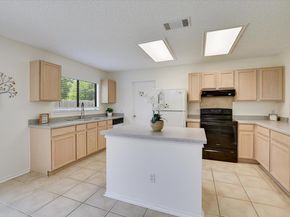 905 Justeford DR, Pflugerville TX 78660