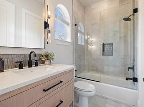 1529 Barton Springs RD 2, Austin TX 78704