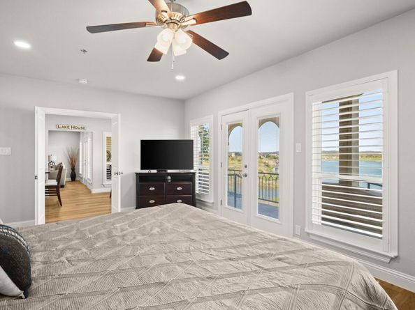 3404 American DR 3120, Lago Vista TX 78645