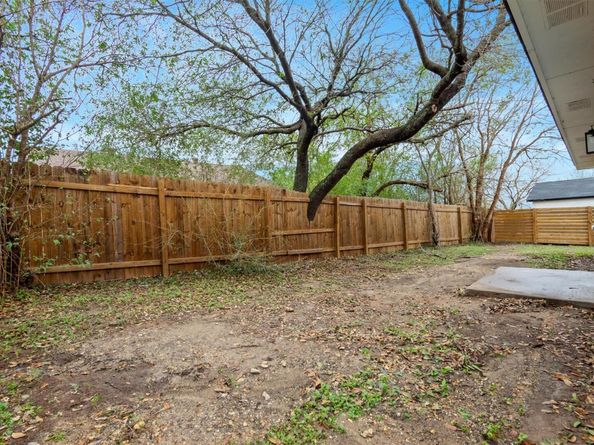 4913 Single Shot CIR, Austin TX 78723