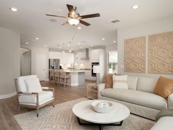 829 Round Mountain PASS, Georgetown TX 78628