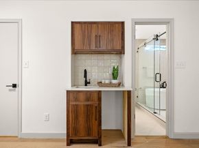 11008 Arch TER, Austin TX 78750