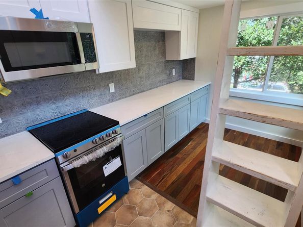 1134 Lott Ave, Austin TX 78721