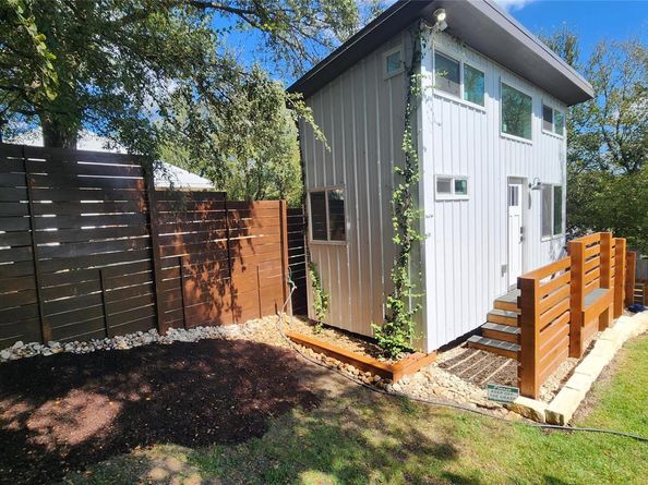 1134 Lott Ave, Austin TX 78721