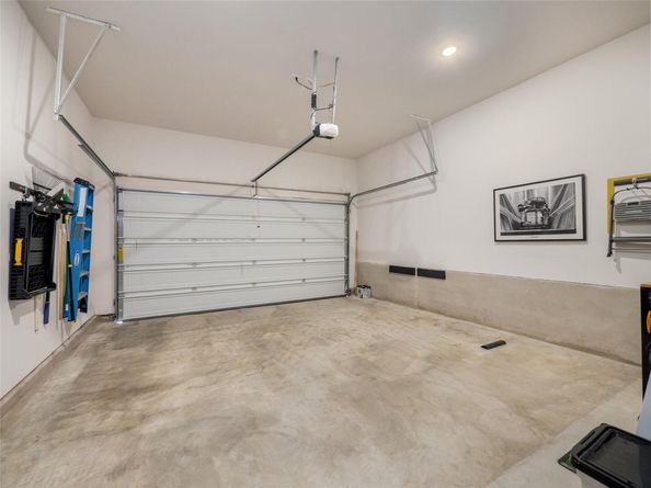 237 Arrowhead Mound RD, Georgetown TX 78628