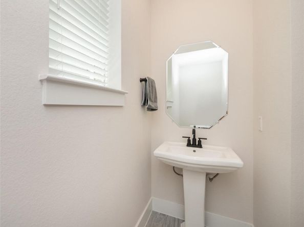 237 Arrowhead Mound RD, Georgetown TX 78628
