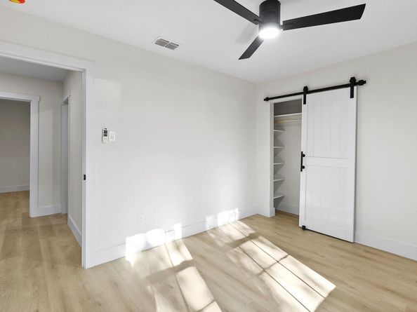 1204 Dunstan DR, Austin TX 78745