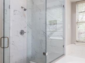 11042 Crossland DR, Austin TX 78726