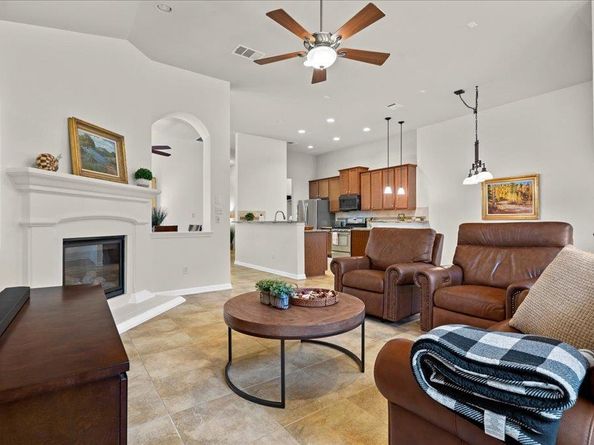 2008 Granite Hill DR, Leander TX 78641