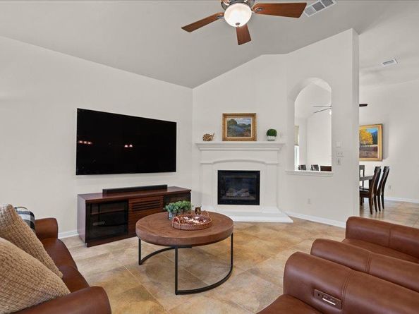 2008 Granite Hill DR, Leander TX 78641