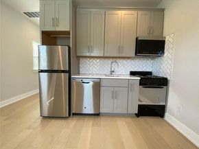 6920 Bethune Ave, Austin TX 78752