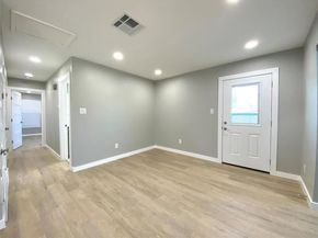 6920 Bethune Ave, Austin TX 78752