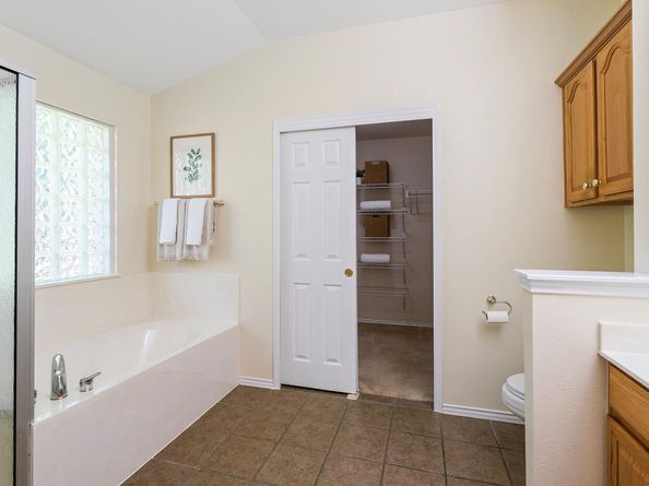 1400 Faustino CV, Leander TX 78641