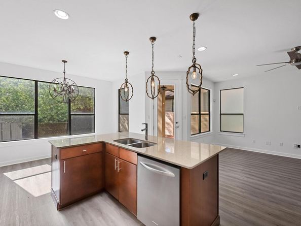 2815 Corbin LN, Austin TX 78704
