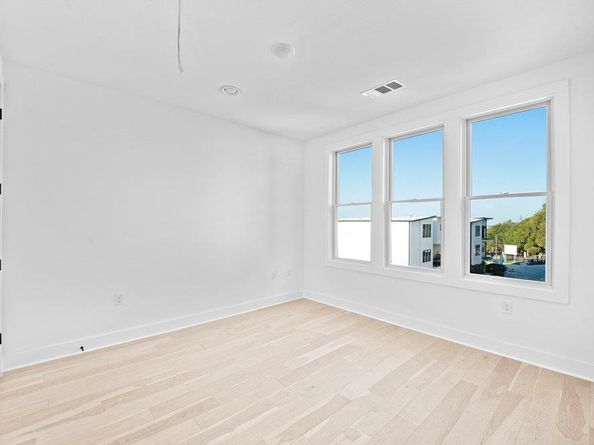 5001 Childers PATH, Austin TX 78741