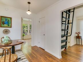 1110 W 22nd ST 16, Austin TX 78705