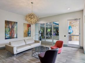 1900 Barton Springs RD 5032, Austin TX 78704