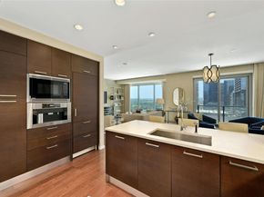 200 Congress Ave 15A, Austin TX 78701