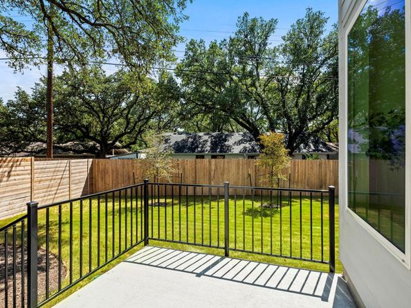 5107 Menchaca RD 10, Austin TX 78745