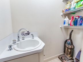 2308 Cypress PT E, Austin TX 78746