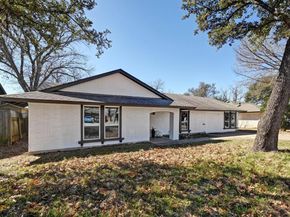 1017 Cripple Creek DR, Austin TX 78758