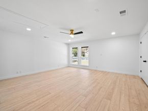 1017 Cripple Creek DR, Austin TX 78758