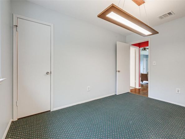 12319 Emery Oaks RD, Austin TX 78758
