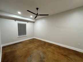 1807 Poquito ST 32, Austin TX 78702