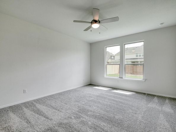 1552 Garlock DR, Leander TX 78641