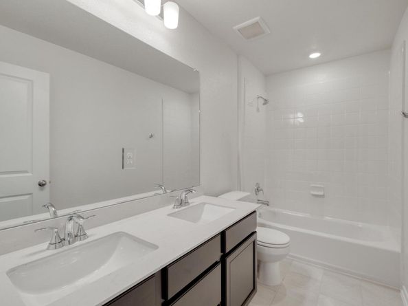 1552 Garlock DR, Leander TX 78641