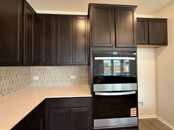 1552 Garlock DR, Leander TX 78641